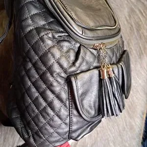 Imoshion • Metallic Zip Quilted Vegan Faux Leather Backpack Chic Fashionable Imoshion | Bags | Imoshion Metallic Zip Quilted Vegan Faux  main image 2